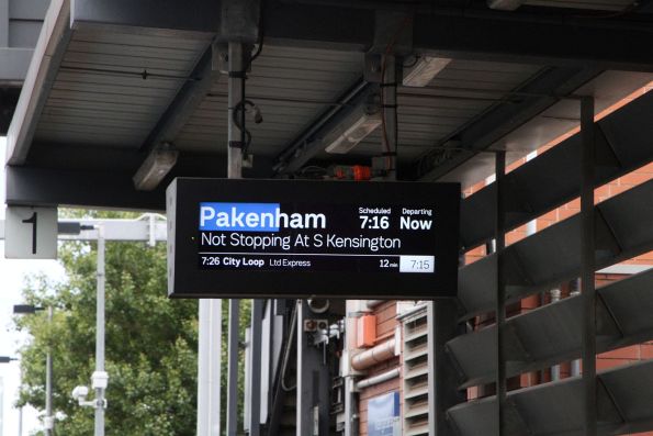 Pakenham train on the PIDS at Watergardens platform 1