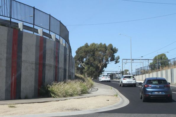 Failing retaining wall in the Taylors Road underpass at Keilor Plains finally fixed 