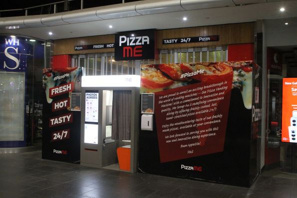 The much promoted 'Pizza Me' vending machine at Southern Cross Station has now been replaced by a photo booth