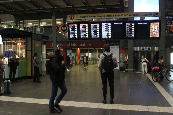 Half of the suburban next train displays have come back, but the other half are still dead at the main entrance to Southern Cross Station