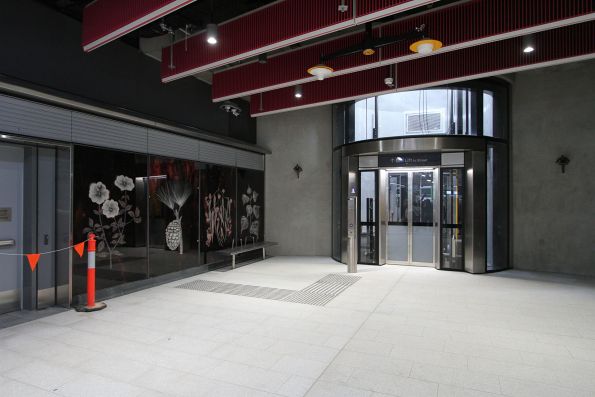 Lift at the Domain Road end of the unpaid area concourse at Anzac station