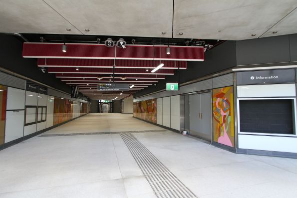 Domain Road end of the unpaid concourse at Anzac station