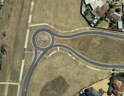 Roundabout to nowhere - Link Road and Wright Street, Sunshine West, Victoria