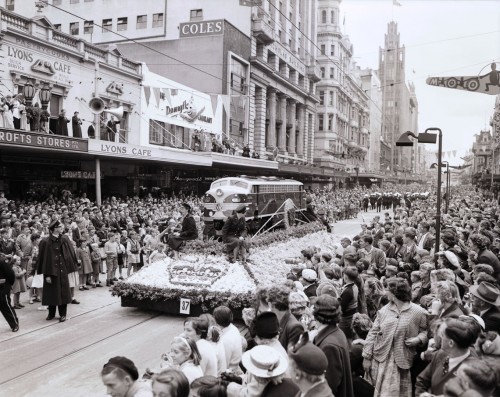 Victorian Railways float in the 1954 Moomba parade